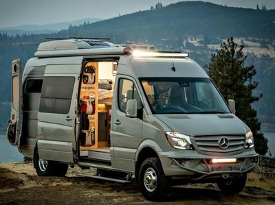 Punya Dapur Hingga Kamar Tidur, Mobil Rumah Ini Dibanderol Rp 4,4 M