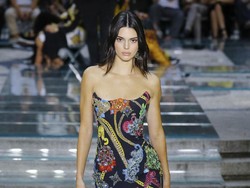 Kendall Jenner Dianggap Arogan, Para Model Dunia Ramai-ramai Nyinyir