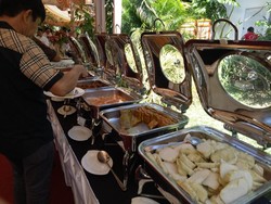 JK Sajikan Kuliner Makassar di Open House, Pallu Basa Jadi Favorit