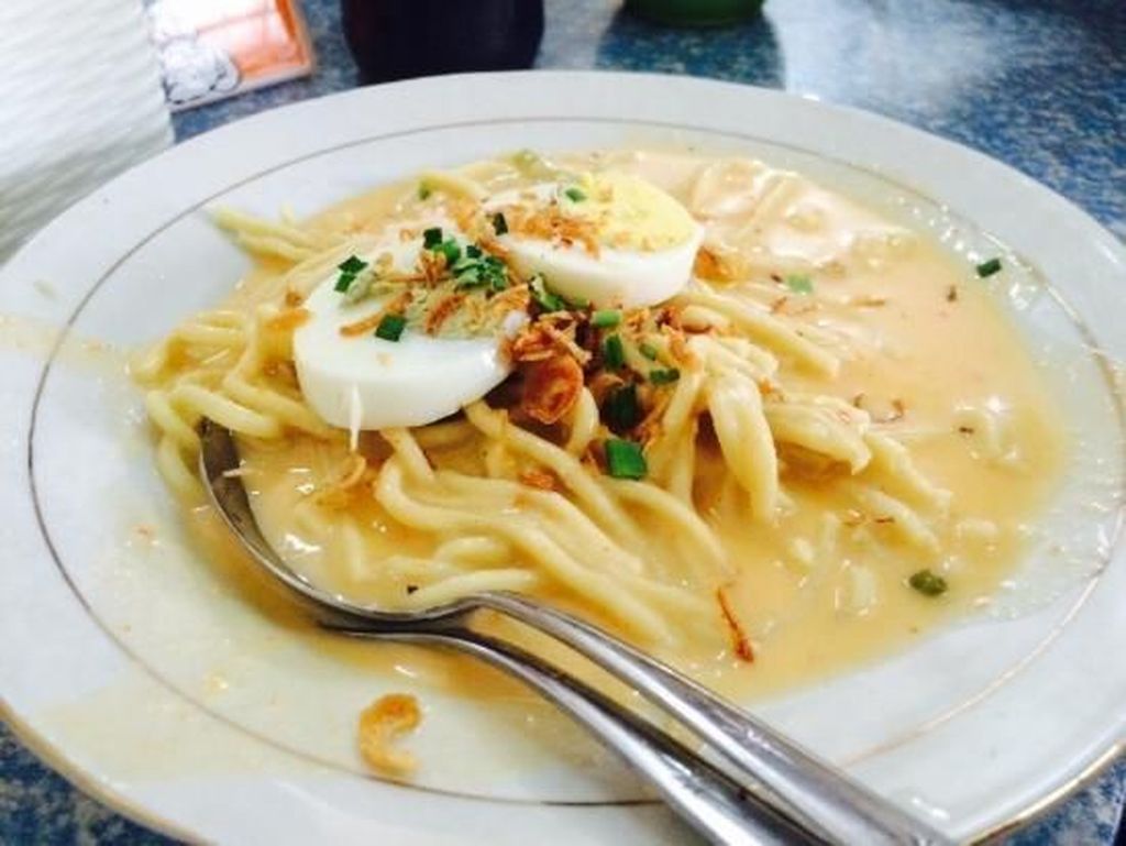 Sedang Mudik ke Palembang? 5 Tempat Makan Ini Wajib Anda Singgahi Sedang Mudik ke Palembang? 5 Tempat Makan Ini Wajib Anda Singgahi