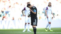 Lionel Messi diputus bersalah atas kasus penggelapan pajak sebesar 4 juta euro. Bintang Barcelona itu dituntut hukuman penjara 21 bulan. (Foto: Carl Recine/Reuters)