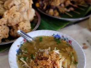 10 Soto Maknyus di Jalur Pantura Ini Wajib Dicicipi Pemudik 10 Soto Maknyus di Jalur Pantura Ini Wajib Dicicipi Pemudik