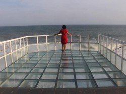 Gunungkidul Punya Teras Kaca Menghadap Pantai