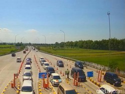 H+3 Lebaran, Arus Balik di Tol Jombang-Mojokerto 1.200 Kendaraan/Jam
