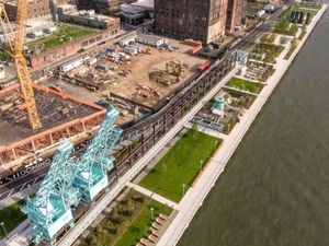 Pabrik Gula Tua Ini Disulap Jadi Taman Bergaya Vintage Pabrik Gula Tua Ini Disulap Jadi Taman Bergaya Vintage