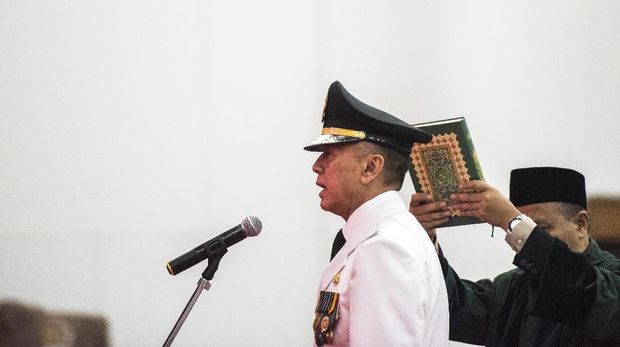 Novel Bamukmin Tuding Iriawan Biang Kerok Kasus Rizieq Shihab