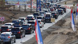 Foto: Macet Panjang Arus Balik Tol Fungsional Solo-Salatiga