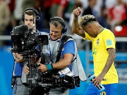 Dengan hasil imbang ini, Brasil dan Swiss menempati posisi kedua dan ketiga di klasemen Grup E dengan satu poin, di bawah Serbia yang punya tiga poin. Foto: Darren Staples/Reuters