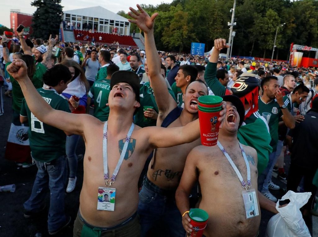 Gol Hirving Lozano pun Mengguncang Meksiko Gol Hirving Lozano pun Mengguncang Meksiko