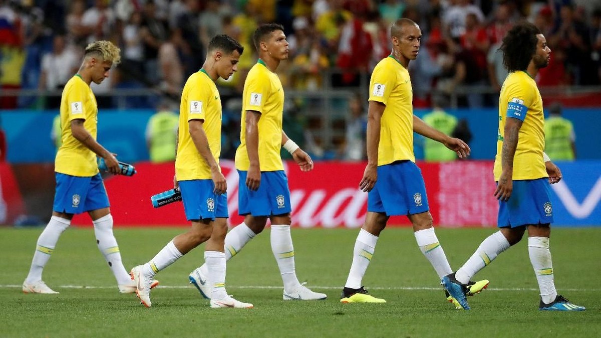 Pemain-pemain Brasil usai diimbangi oleh Swiss. (Foto: Damir Sagolj/Reuters)