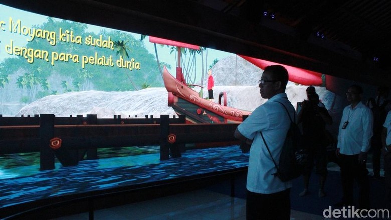 Versi digital Kapal Samudraraksa di area Candi Borobudur (Pertiwi/detikTravel) Versi digital Kapal Samudraraksa di area Candi Borobudur (Pertiwi/detikTravel)