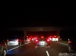 Waspada, Cipali Arah Jakarta terjadi Kepadatan di Rest Area