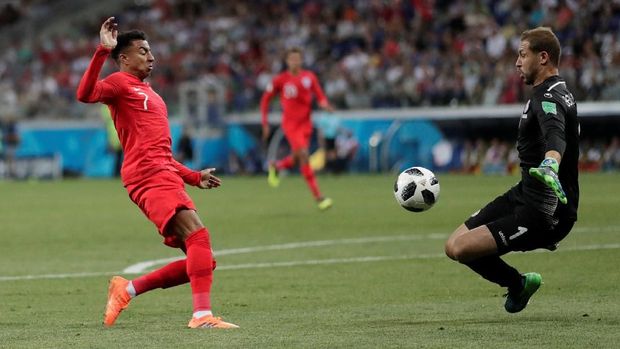 Timnas Inggris berhasil menyudahi laga dengan kemenangan 2-1.