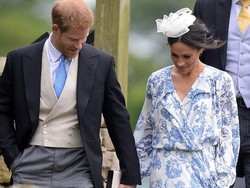 Meghan Markle Pakai Gaun Rp 77 Juta, Netizen: Bajunya Kedodoran