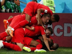 Para pemain Inggris merayakan gol yang dicetak Kane. REUTERS/Sergio Perez.