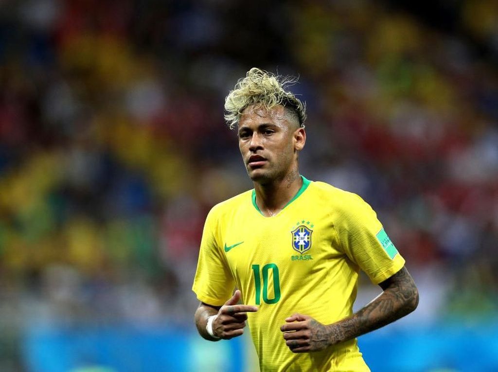 Rambut Neymar di Piala Dunia Viral, Eric Cantona Sebut Mirip Spaghetti Rambut Neymar di Piala Dunia Viral, Eric Cantona Sebut Mirip Spaghetti