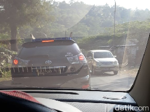 Kena Macet Arus Balik, Pak Suis Tempuh Yogya-Tol Cipali 23 Jam