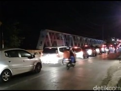 Jelang Tengah Malam, Lalin Jalur Banyumas-Pejagan Mulai Terurai