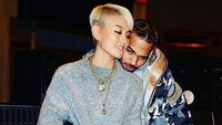 Kemesraan Agnez Mo dan Chris Brown hingga Cantiknya Demi-Leigh Nel-Peters
