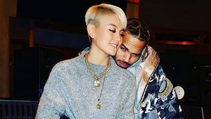 Kemesraan Agnez Mo dan Chris Brown hingga Cantiknya Demi-Leigh Nel-Peters