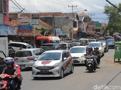 Ribuan Pemudik dan Wisatawan Mulai Tinggalkan Garut