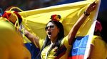 Wajah Cantik Suporter Jepang dan Kolombia