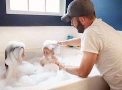 Ini Efek Jika Istri Terlalu Mengkritik Suami Saat Mengurus si Kecil