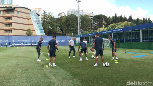 Mengintip Latihan Timnas Brasil