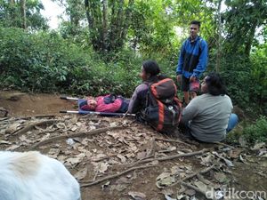 Ada Kebakaran di Puncak Gunung Lawu, Belum Semua Pendaki Turun