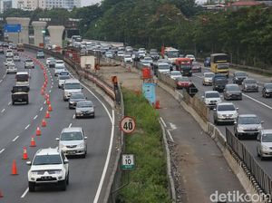 Penanganan Arus Balik: Dikritik Keras Fadli Zon, Dipuji Jokowi