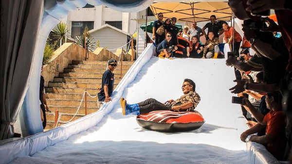 Menikmati Salju di Pulau Dewata Bali