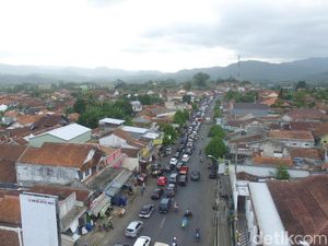Jalur Ajibarang-Bumiayu Macet? Coba Rute Alternatif Ini