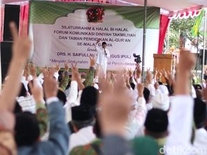 Di Malang, Gus Ipul Beri Penguatan Guru Lewat Upah Minimum Guru