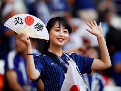 Suporter Sepakbolanya Suka Bersih-bersih, Ini Kata Orang Jepang Asli