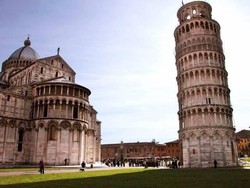Alasan Menara Pisa Tetap Kokoh Meski Bangunannya Miring