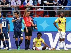 Carlos Sanchez mendapat kartu merah saat laga baru berjalan 2 menit 56 detik di Mordovis Stadium, Saransk, Selasa (19/6/2018). Reuters/Ricardo Moraes.