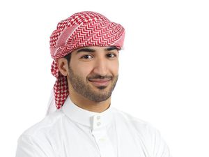 Viral, Pengantin Arab Ini Gelar Nobar Piala Dunia di Pernikahannya