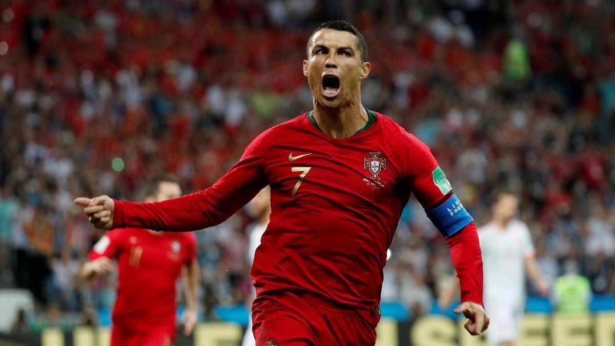 Cristiano Ronaldo mencetak hat-trick ke gawang Spanyol pada laga pertama Portugal di Piala Dunia 2018 (Foto: Murad Sezer/Reuters)