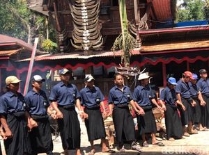 Mabadong, Upacara Kematian di Tana Toraja