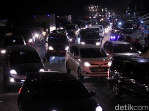 Potret Arus Balik di Jalur Nagreg