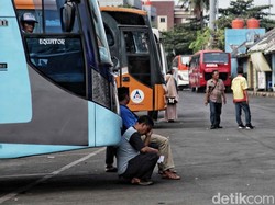 Curhat Perusahaan Otobus Soal Batas Usia