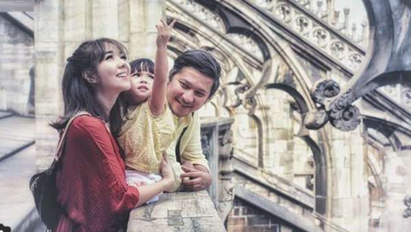 Serunya Momen Liburan Keluarga Gading-Gisel di Milan Serunya Momen Liburan Keluarga Gading-Gisel di Milan