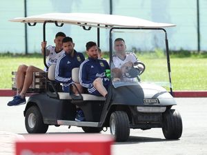 Ramai-ramai Bela Messi