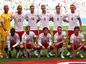 Skuat Denmark Sewa Jet Pribadi agar Beknya Bisa Temui Putrinya yang Baru Lahir