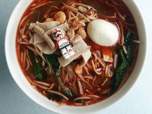 Ini Aksi Keren Food Trooper, Prajurit yang Hobi Makan dan Kulineran