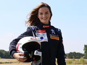 Cantik, Muda dan Juara Reli