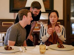 Ini Gaya Gerard Pique Saat Makan Bareng Mark Zuckerberg hingga Shakira