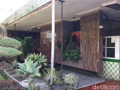 Penampakan Rumah Nenek Raffi Ahmad yang Konon Senilai Rp 100 M