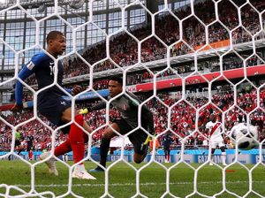 Hasil Pertandingan Piala Dunia 2018: Prancis vs Peru Skor 1-0 Hasil Pertandingan Piala Dunia 2018: Prancis vs Peru Skor 1-0