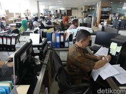 PNS Depok yang Tak Masuk di Hari Pertama Kerja akan Disanksi